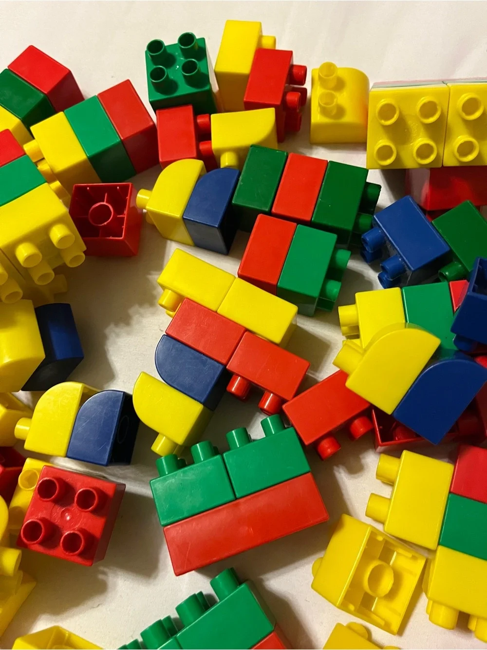 Plastic Building Blocks Set Red Baseplate Multicolor Toy Lot